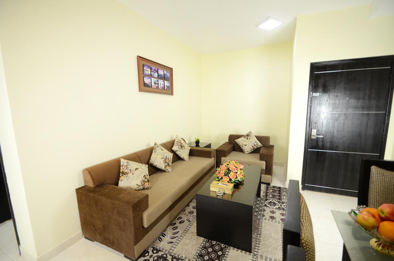 Spring Tower Aparthotel Al Al Jubail Екстериор снимка